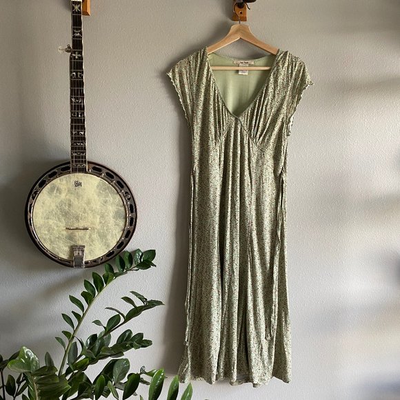 Free People Dresses & Skirts - Free People 90s Style Dress Spring Green